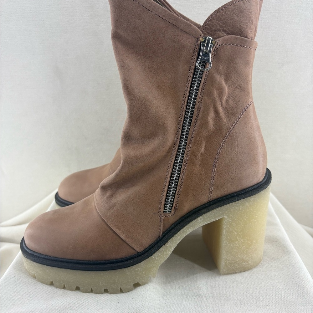 Free People Jack zip ankle Spiced Chai Platform Zip-Heeled Boots size 37.5